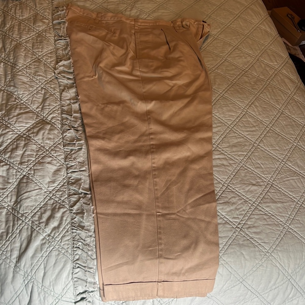 Britches 40/30 khaki chino